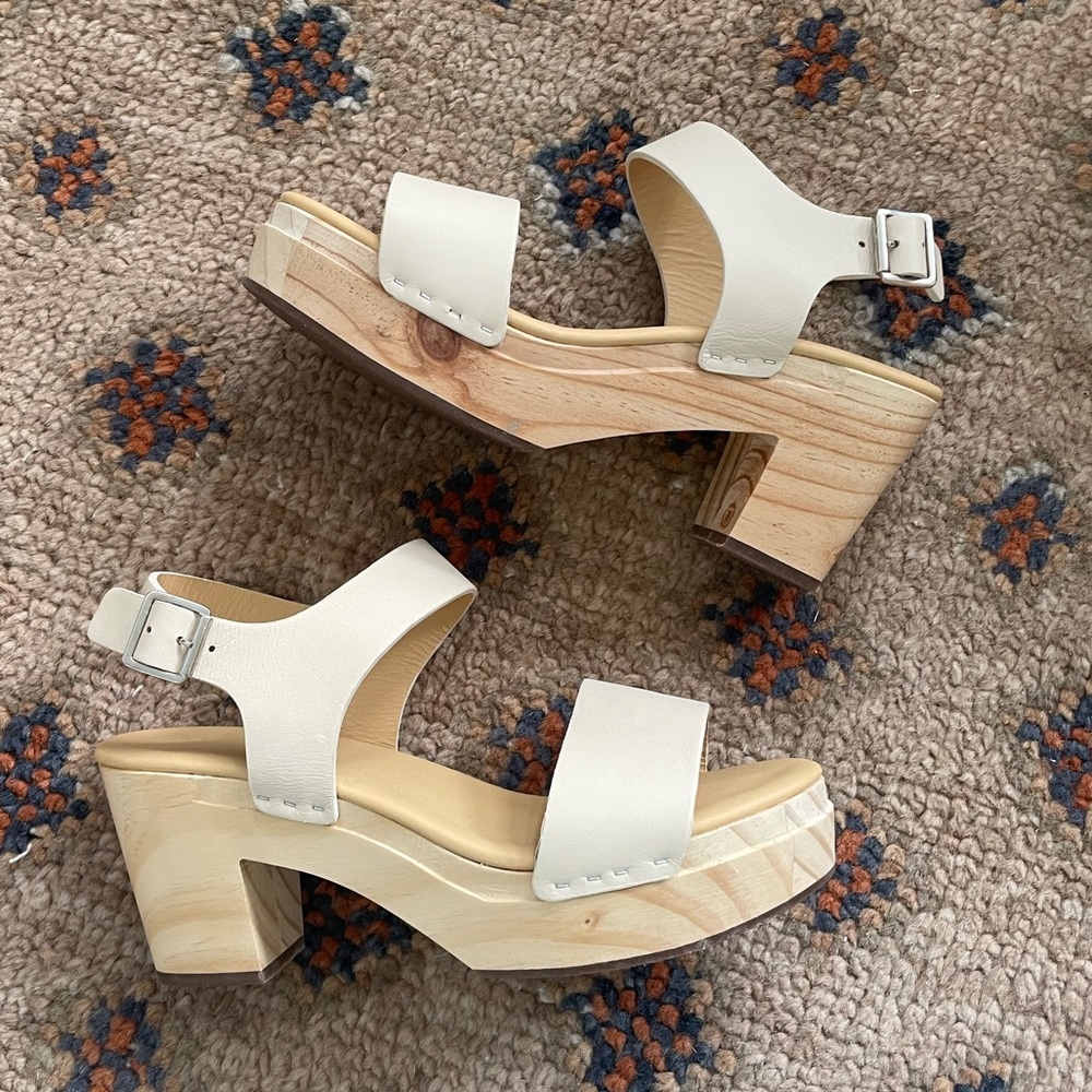Nisolo All-Day Open Toe Clog